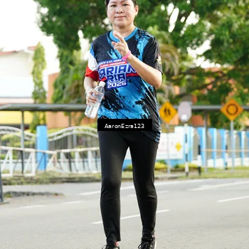Runner Photo 7646022
