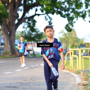 Runner Photo 7646023