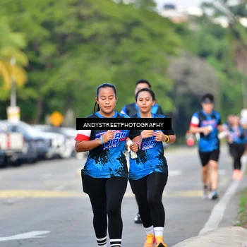 Runner Photo 7646045