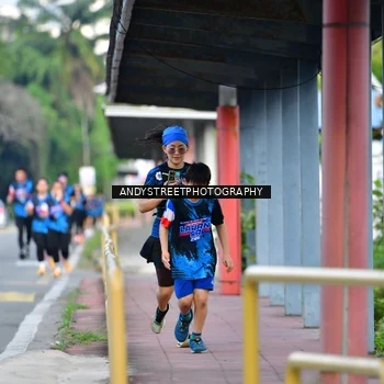 Runner Photo 7646047
