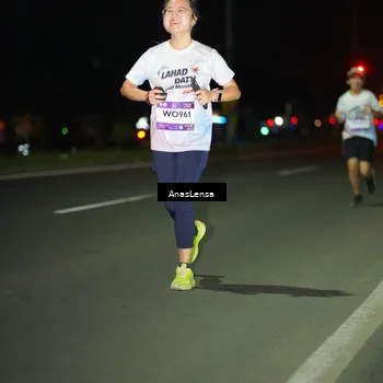 Runner Photo 7646053