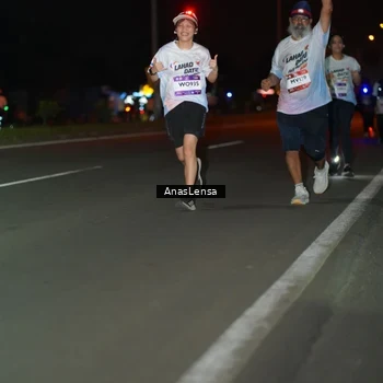 Runner Photo 7646058