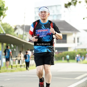 Runner Photo 7646080