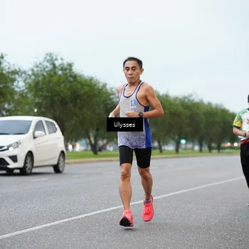 Runner Photo 7646099