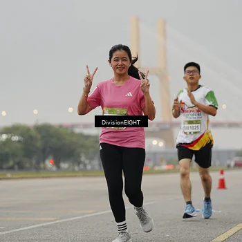 Runner Photo 7646101