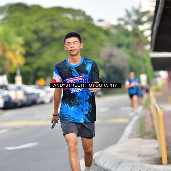 Runner Photo 7646115