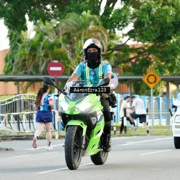 Runner Photo 7646171
