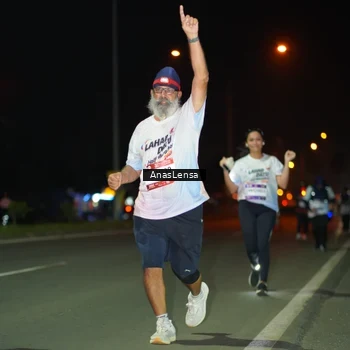 Runner Photo 7646178