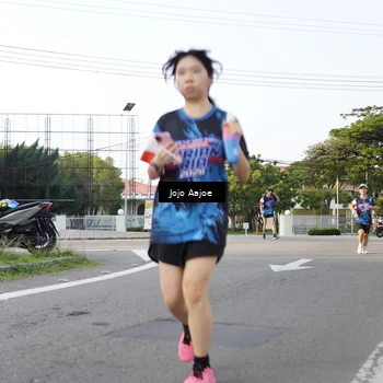 Runner Photo 7646180