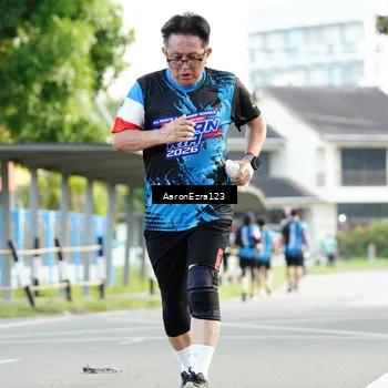 Runner Photo 7646212