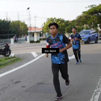 Runner Photo 7646221