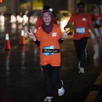 Runner Photo 7646245