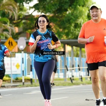 Runner Photo 7646247