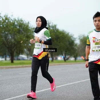 Runner Photo 7646249