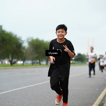 Runner Photo 7646256