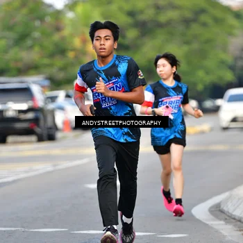 Runner Photo 7646269