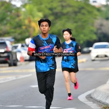 Runner Photo 7646271