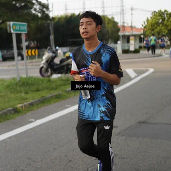 Runner Photo 7646282