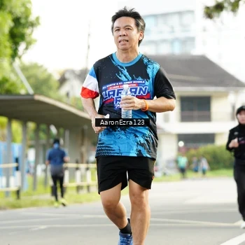 Runner Photo 7646303