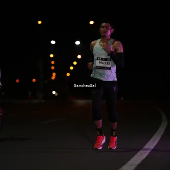Runner Photo 7646305