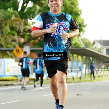 Runner Photo 7646306