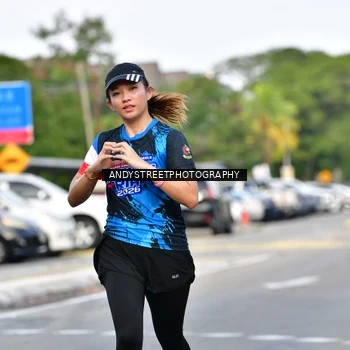 Runner Photo 7646308