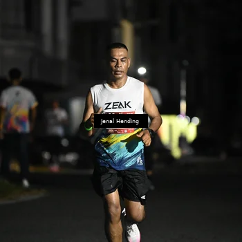Runner Photo 7646312