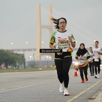 Runner Photo 7646313