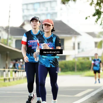 Runner Photo 7646319