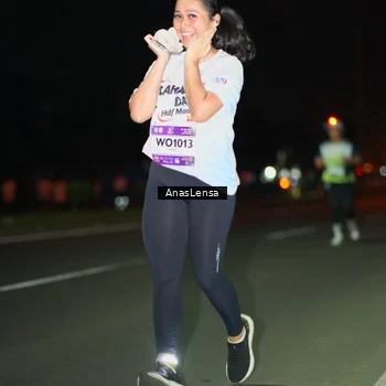 Runner Photo 7646340