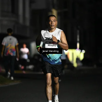 Runner Photo 7646359