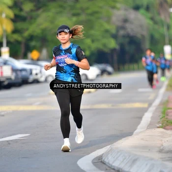 Runner Photo 7646361
