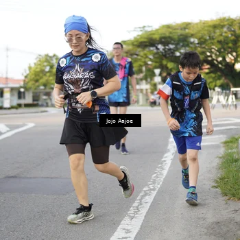 Runner Photo 7646371