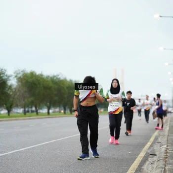 Runner Photo 7646403