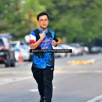 Runner Photo 7646431