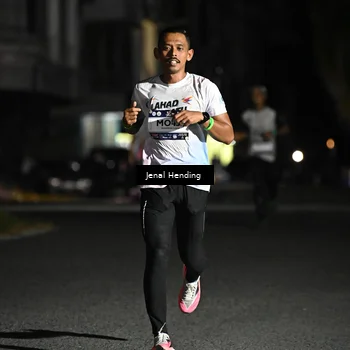 Runner Photo 7646432