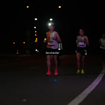 Runner Photo 7646436