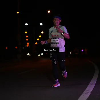 Runner Photo 7646438