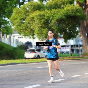 Runner Photo 7646458