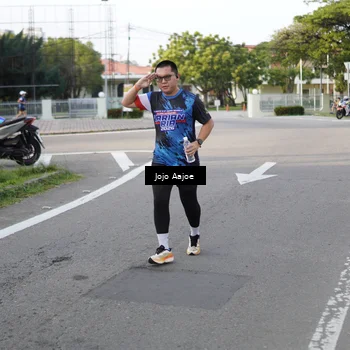 Runner Photo 7646481