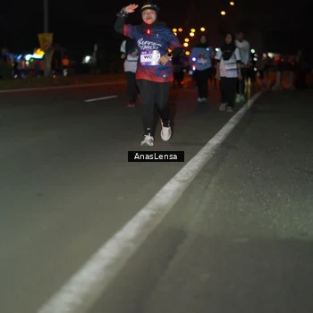 Runner Photo 7646493