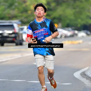 Runner Photo 7646524