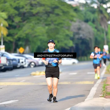 Runner Photo 7646545