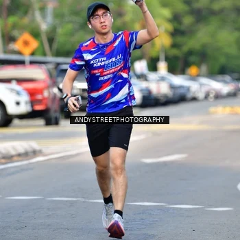 Runner Photo 7646551