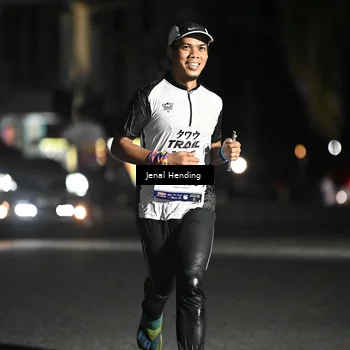 Runner Photo 7646553
