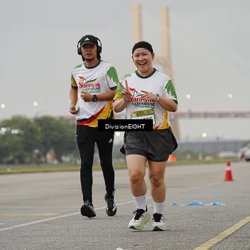 Runner Photo 7646559
