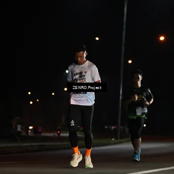 Runner Photo 7646562