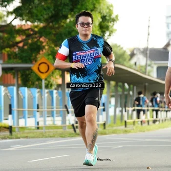 Runner Photo 7646574