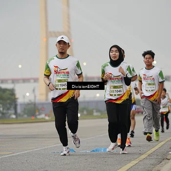 Runner Photo 7646580