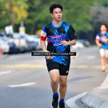 Runner Photo 7646585